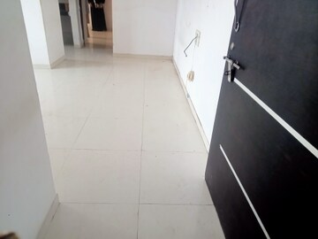Room in 1 BHK Apartment at Gaurav Residency, Mira Road – for Rent
