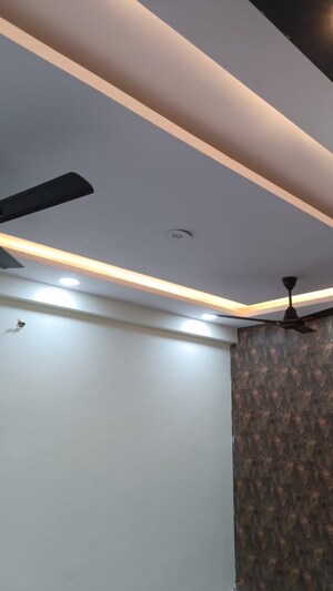  2 BHK Builder Floor at Shalimar Garden Extension ii – for Sale