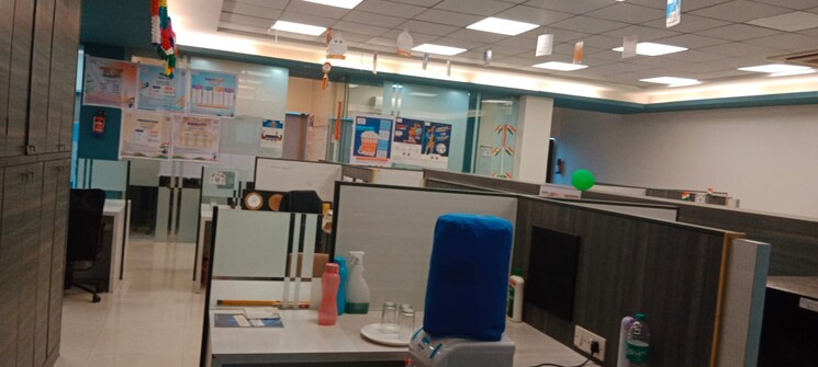 Team Area, hiranandani-meadows Commercial Office Space 2100 Sq.Ft. In Manpada Thane 9513182