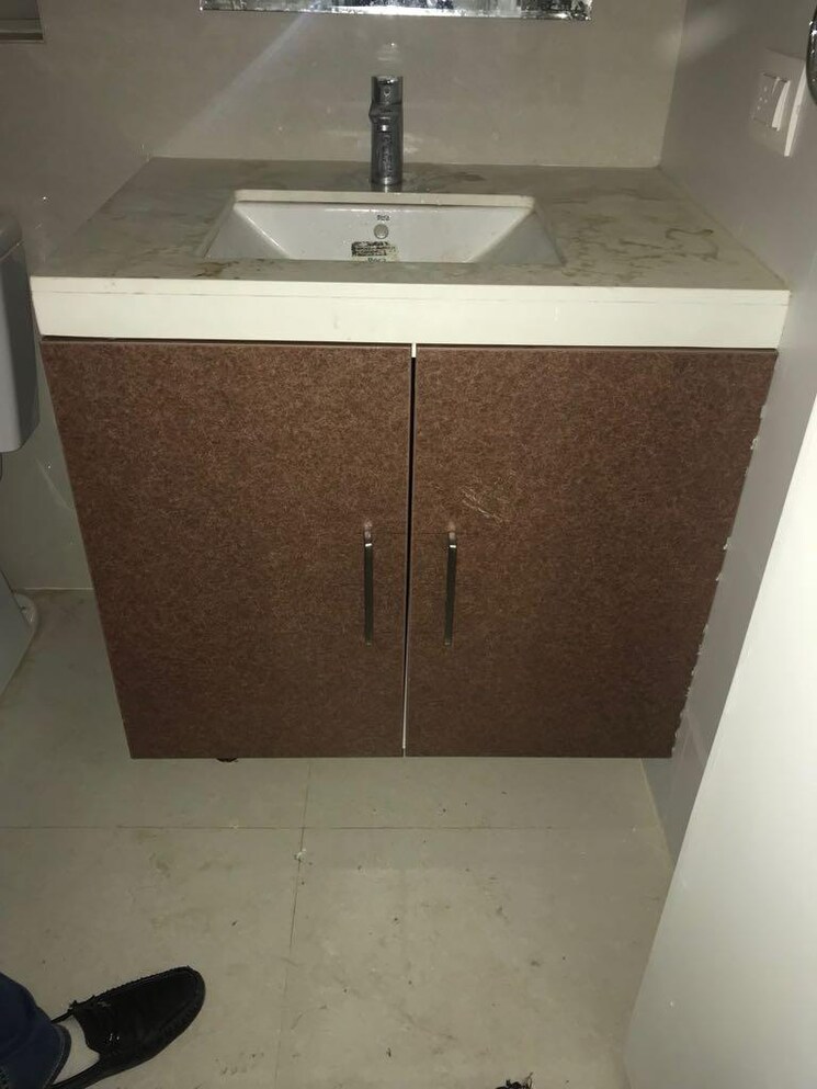 Attached Bathroom, hiranandani-club-meadows 2.5 Bedroom 1265 Sq.Ft. Apartment In Bannerghatta Bangalore 9085742