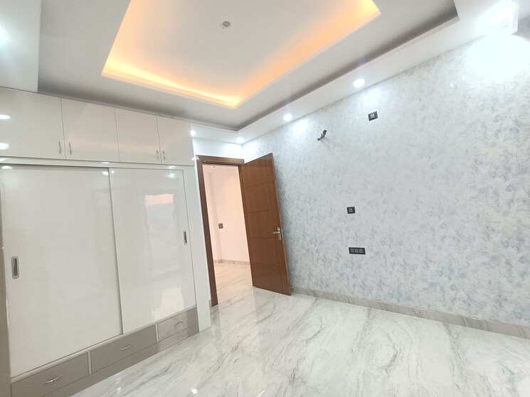 Room, bptp-district-3 3 Bedroom 1620 Sq.Ft. Builder Floor In Sector 85 Faridabad 9513301