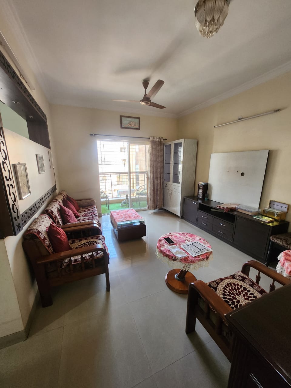 2 BHK Apartment For Sale in Salarpuria H And M Royal