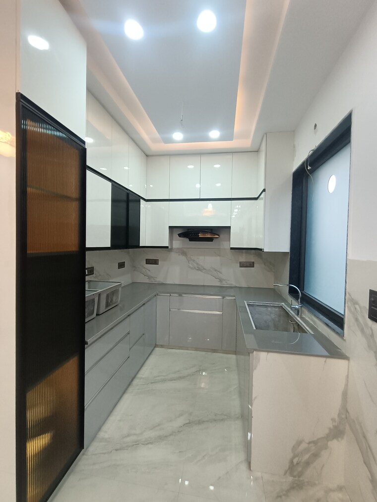Kitchen, bptp-district-3 3 Bedroom 1620 Sq.Ft. Builder Floor In Sector 85 Faridabad 9513301