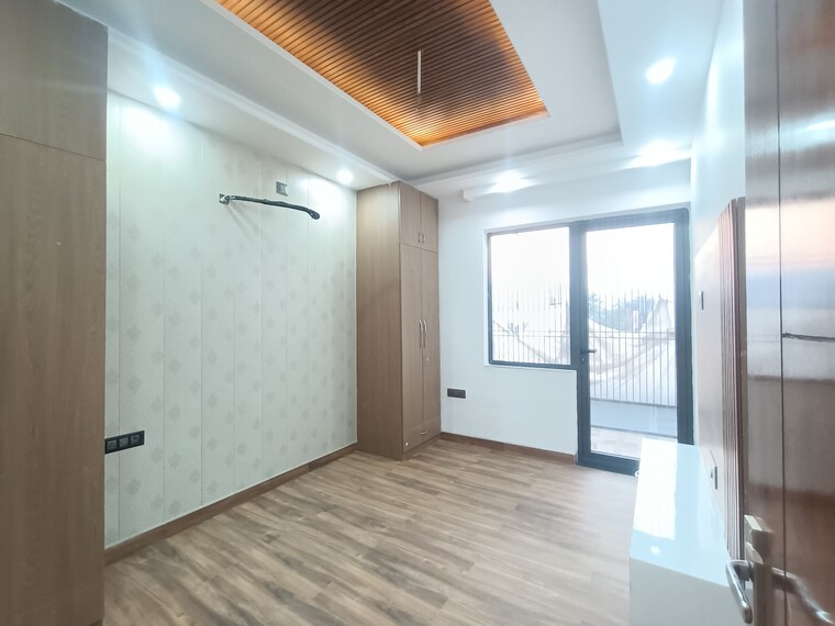 Room, bptp-district-3 3 Bedroom 1620 Sq.Ft. Builder Floor In Sector 85 Faridabad 9513301