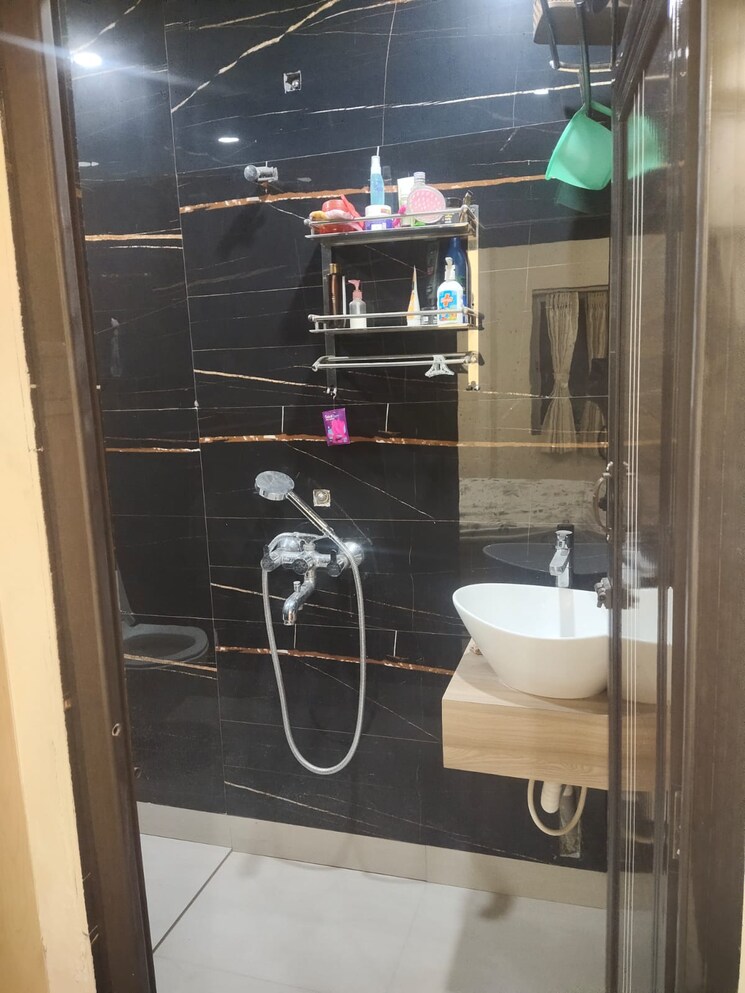 Attached Bathroom, kaikhali 2 Bedroom 755 Sq.Ft. Apartment In Kaikhali Kolkata 9513209