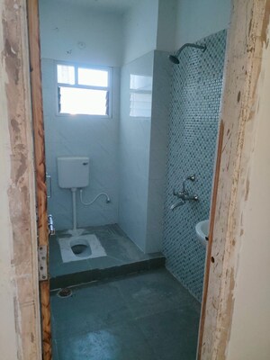 Bathroom in 3 BHK Apartment at Argora Chowk – for Sale