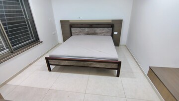 Bedroom in 3 BHK Apartment at Bhadra Landmarks Legacy, Mg Road – for Rent