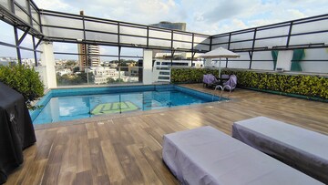 Swimming Pool in 3 BHK Apartment at Bhadra Landmarks Legacy, Mg Road – for Rent