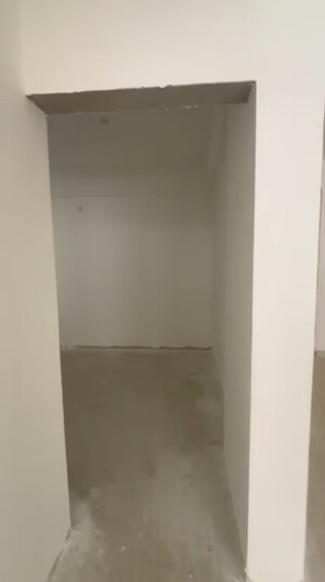 Room in 3 BHK Apartment at Financial District – for Sale