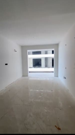 Room in 3 BHK Apartment at Financial District – for Sale