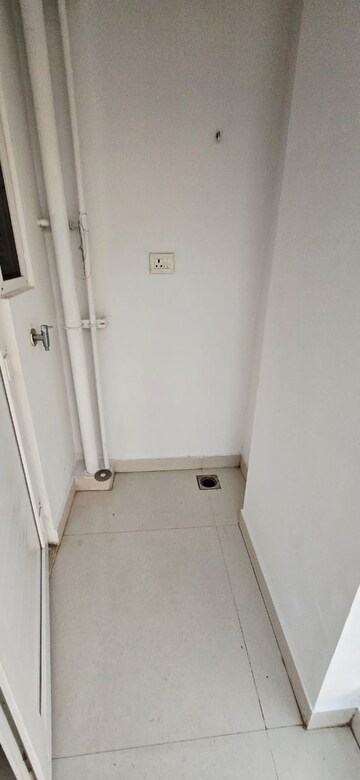 Balcony in 1 BHK Apartment at Mahadevpura – for Rent