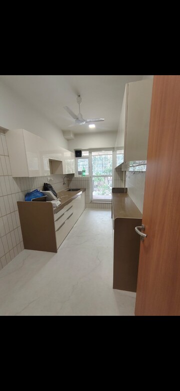 Team Area in  Pg at Prabhadevi – for Rent