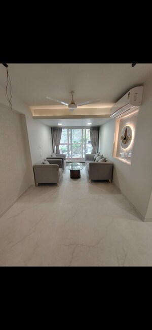 Room in  Pg at Prabhadevi – for Rent