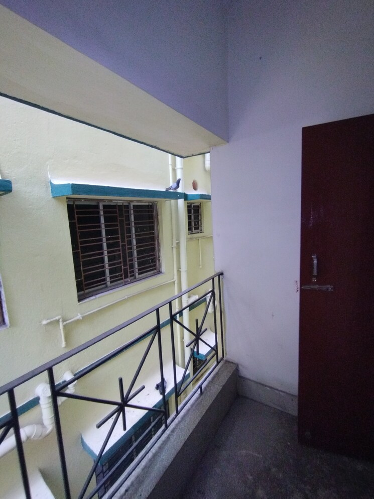 Balcony, vip road haldiram 2 Bedroom 759 Sq.Ft. Apartment In Vip Road Haldiram Kolkata 9513314
