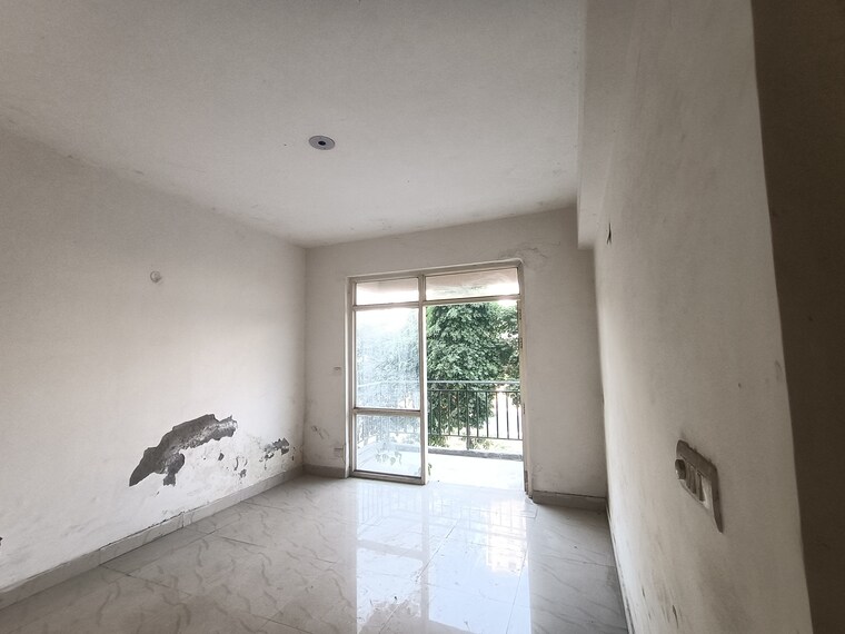 Room, era-redwood-residency 3 Bedroom 1570 Sq.Ft. Apartment In Sector 78 Faridabad 9513416