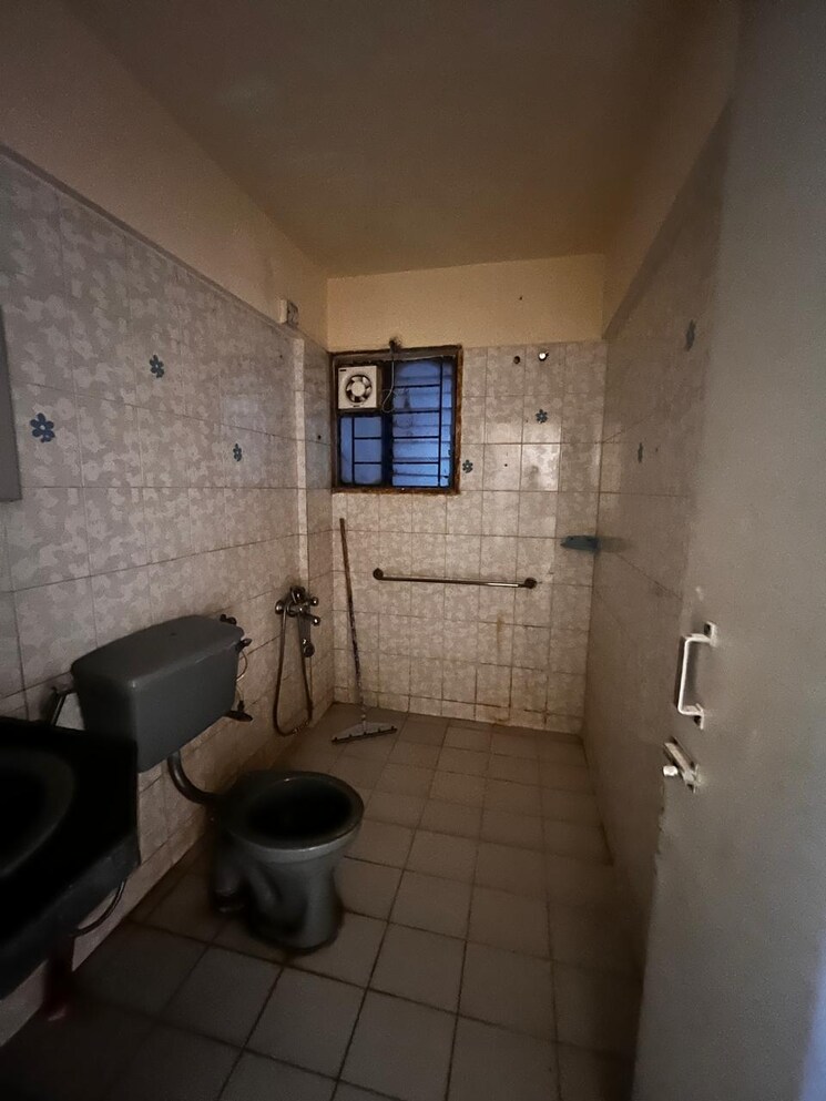 Bathroom, clover-village 2 Bedroom 1400 Sq.Ft. Apartment In Wanowrie Pune 9513475