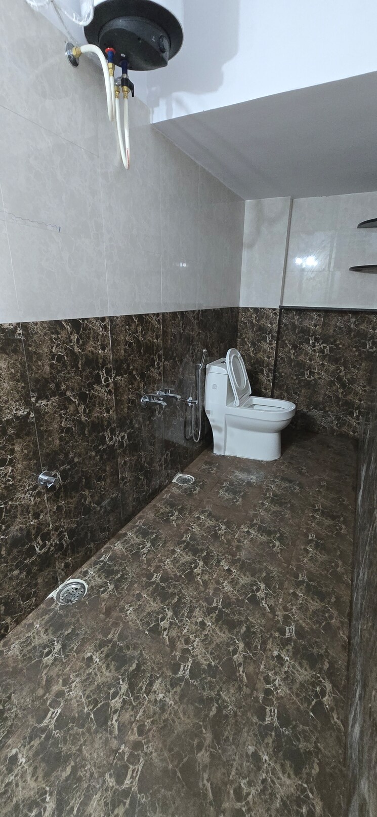 Bathroom, doddanekundi 2 Bedroom 1250 Sq.Ft. Apartment In Doddanekundi Bangalore 9513527