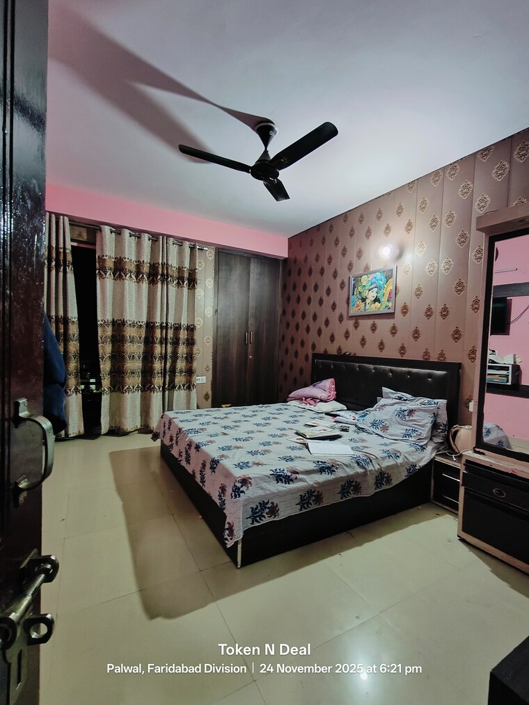Bedroom, huda sector 2 3 Bedroom 1080 Sq.Ft. Apartment In Huda Sector 2 Palwal 9513610