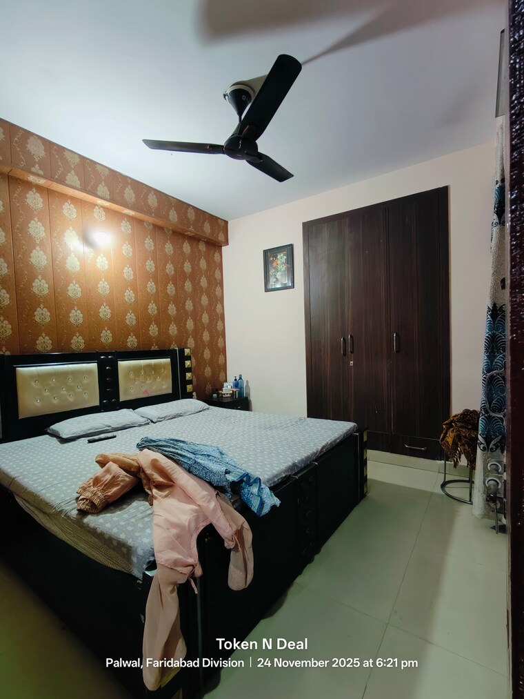 Bedroom, huda sector 2 3 Bedroom 1080 Sq.Ft. Apartment In Huda Sector 2 Palwal 9513610