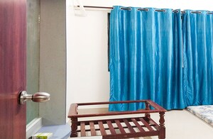 Bedroom in 3 BHK Apartment at Rolex Apartment, Malad West – for Rent