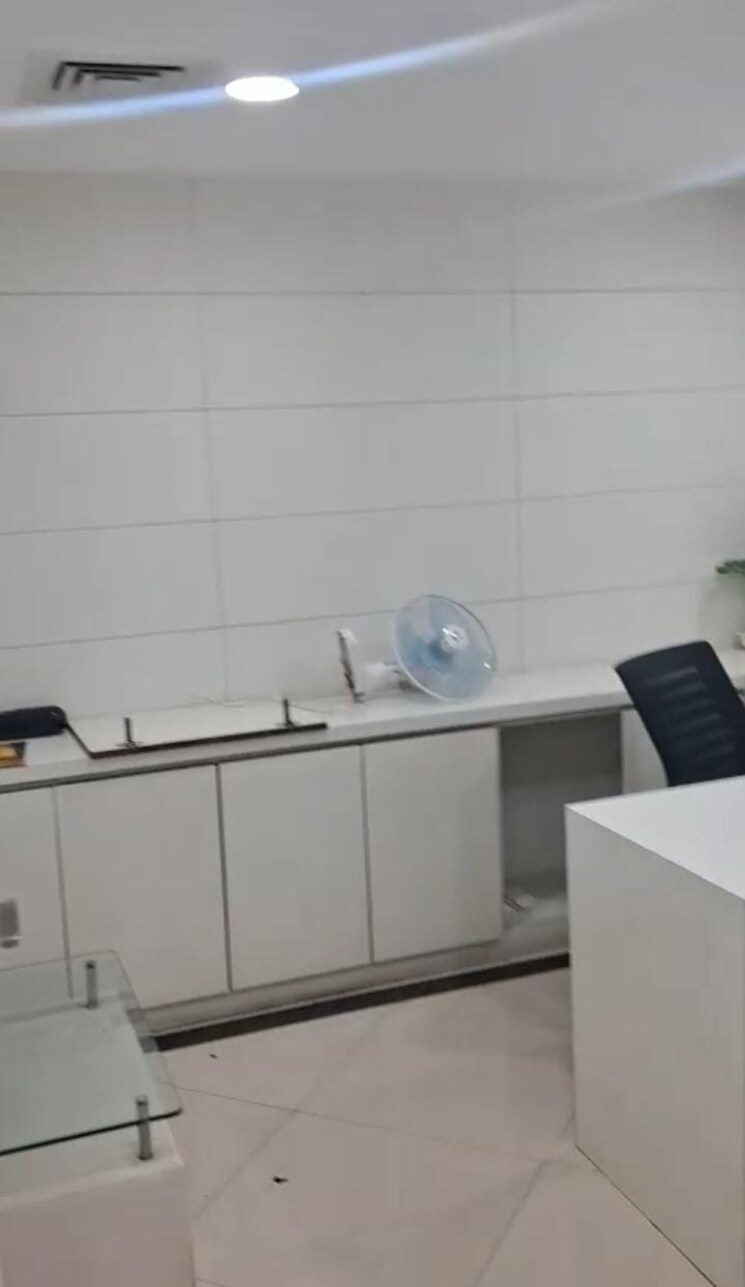 Bathroom, bbd bagh Commercial Office Space 1300 Sq.Ft. In Bbd Bagh Kolkata 9513618