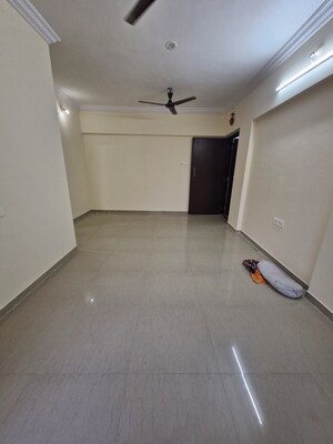 Room in 2 BHK Apartment at Ekta Parks Ville, Virar West – for Rent