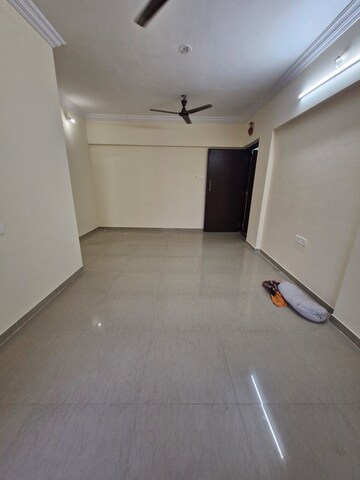 Room in 2 BHK Apartment at Ekta Parks Ville, Virar West – for Rent