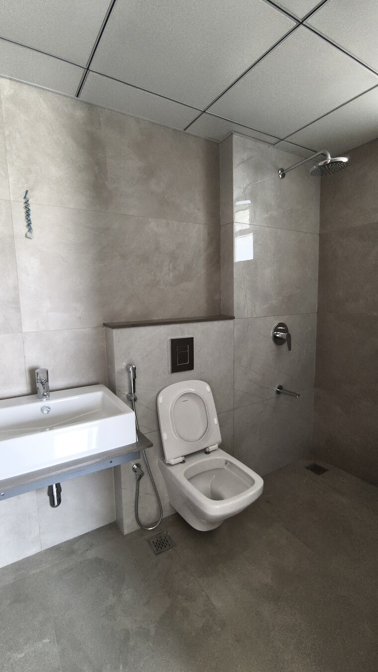 Bathroom, panampilly nagar 2 Bedroom 1240 Sq.Ft. Apartment In Panampilly Nagar Kochi 9513643