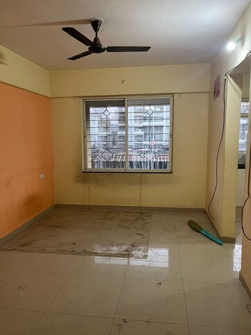 Room in 2 BHK Apartment at Palladium Homes, Dhanori – for Sale