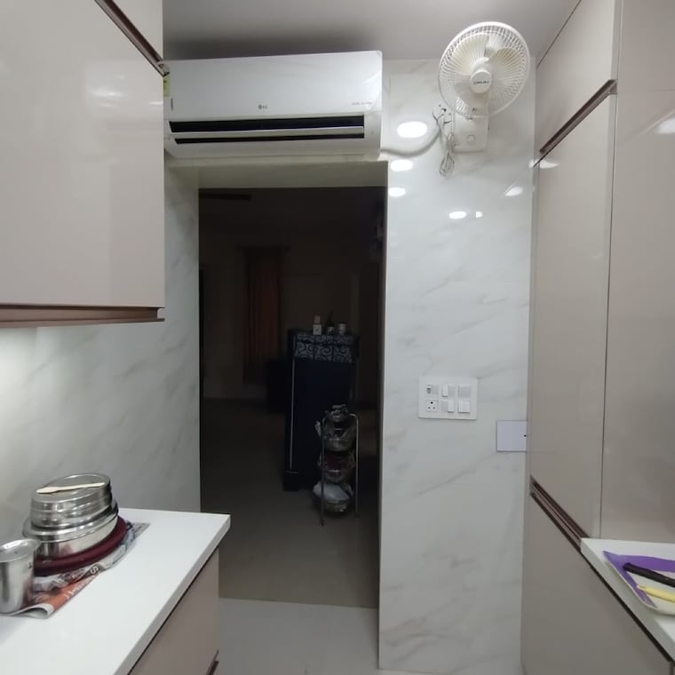 Other, unitech-woodstock-floors 3 Bedroom 240 Sq.Yd. Builder Floor In Nirvana Country Gurgaon 9513846