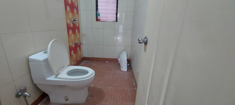 Bathroom, nanded-city-sarang 2 Bedroom 872 Sq.Ft. Apartment In Nanded Pune 9513847