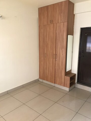 Room in 1 BHK Apartment at Doddanekundi – for Rent