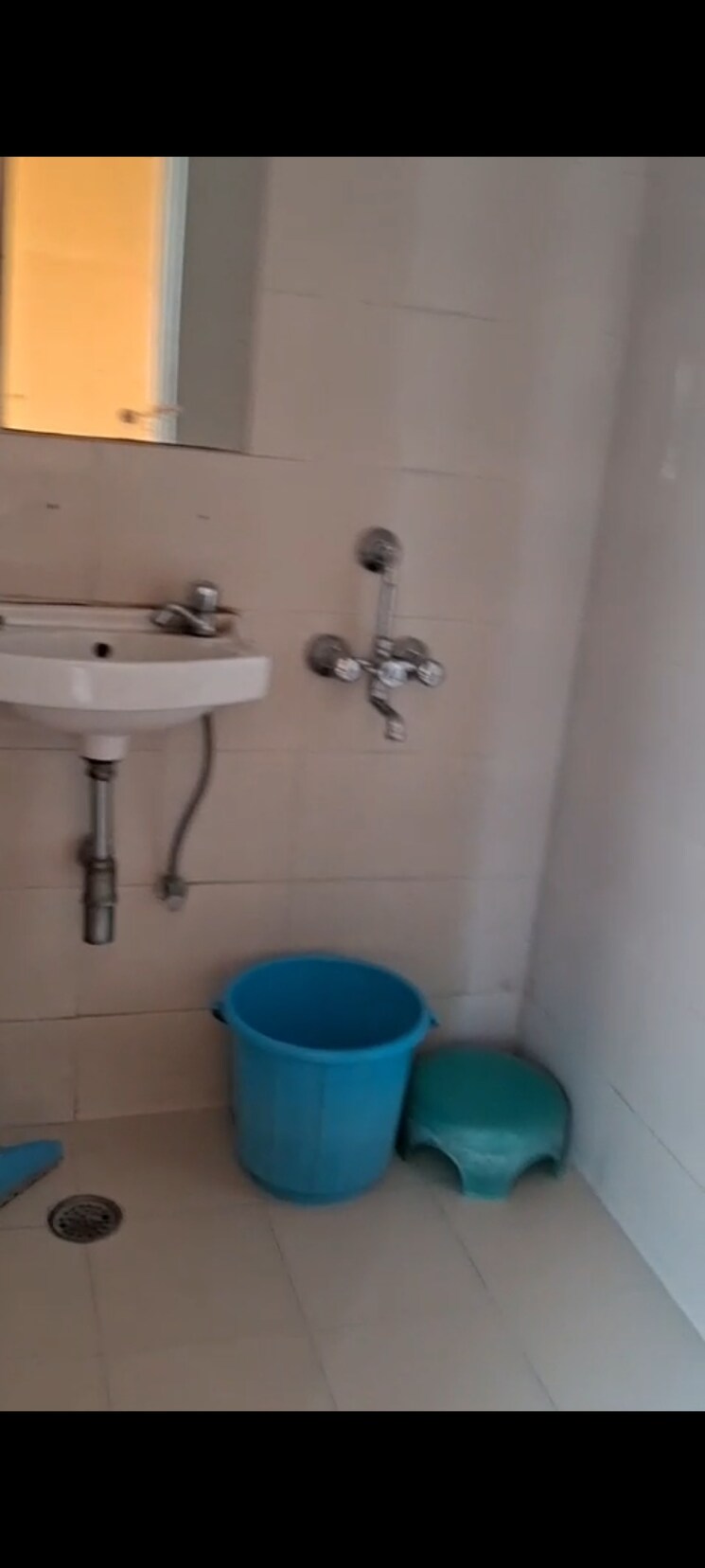 Bathroom, lotus-homz 1 Bedroom 795 Sq.Ft. Apartment In Sector 111 Gurgaon 9513950