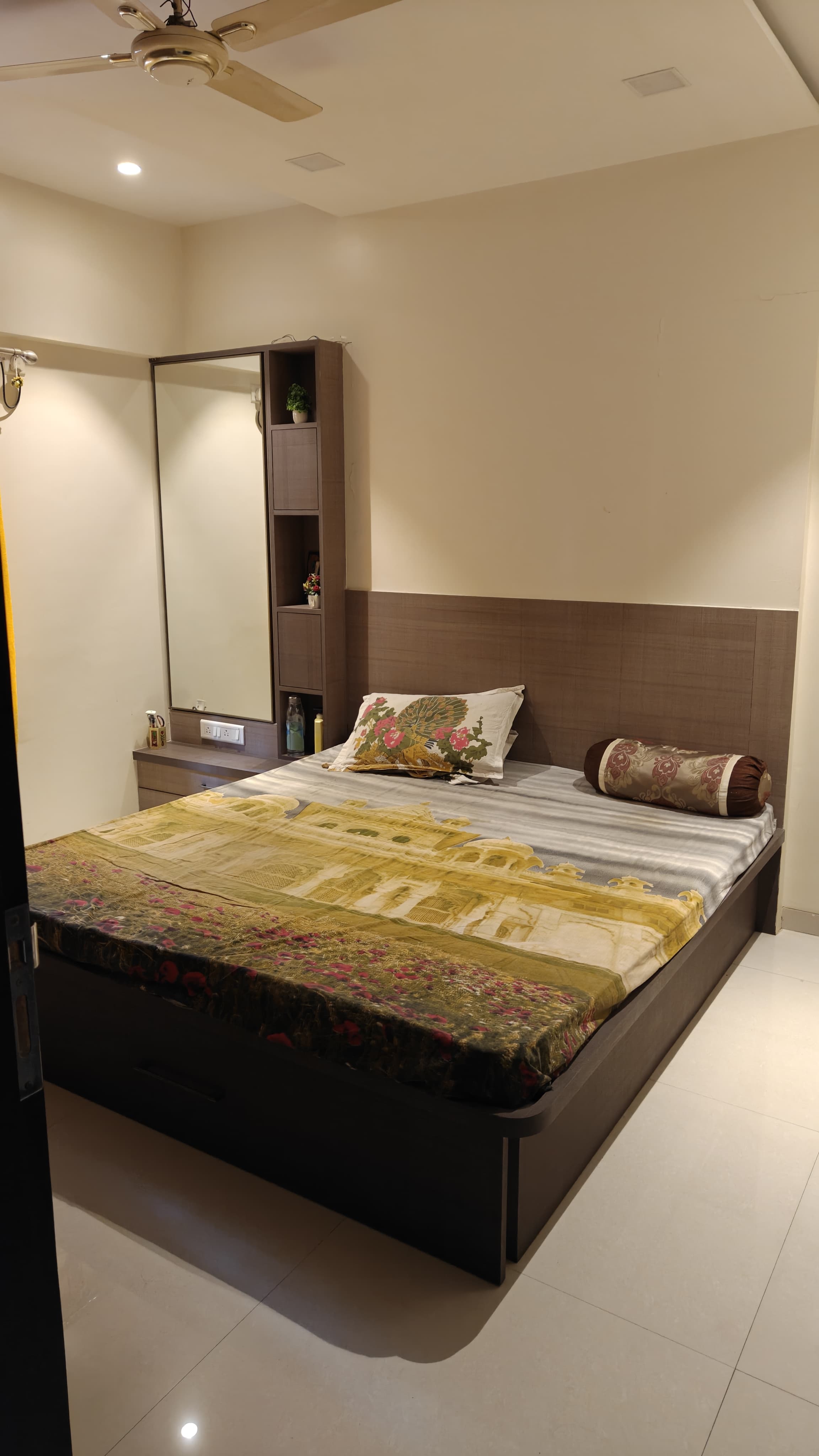 2.5 BHK + Servant Room 1250 Sq.Ft. Apartment in Prithvi Proximus