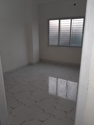Room in 2 BHK Apartment at Dum Dum – for Sale