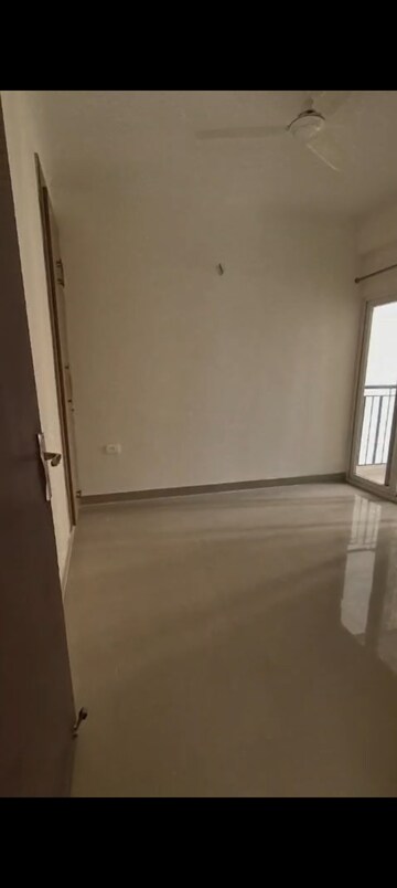 3 BHK Apartment For Rent in Amrapali Centurian Park, Tech Zone 4 Greater Noida