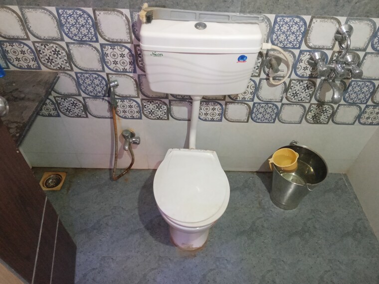 Bathroom, kamdhenu-gardenia 2 Bedroom 1000 Sq.Ft. Apartment In Taloja Navi Mumbai 9514102