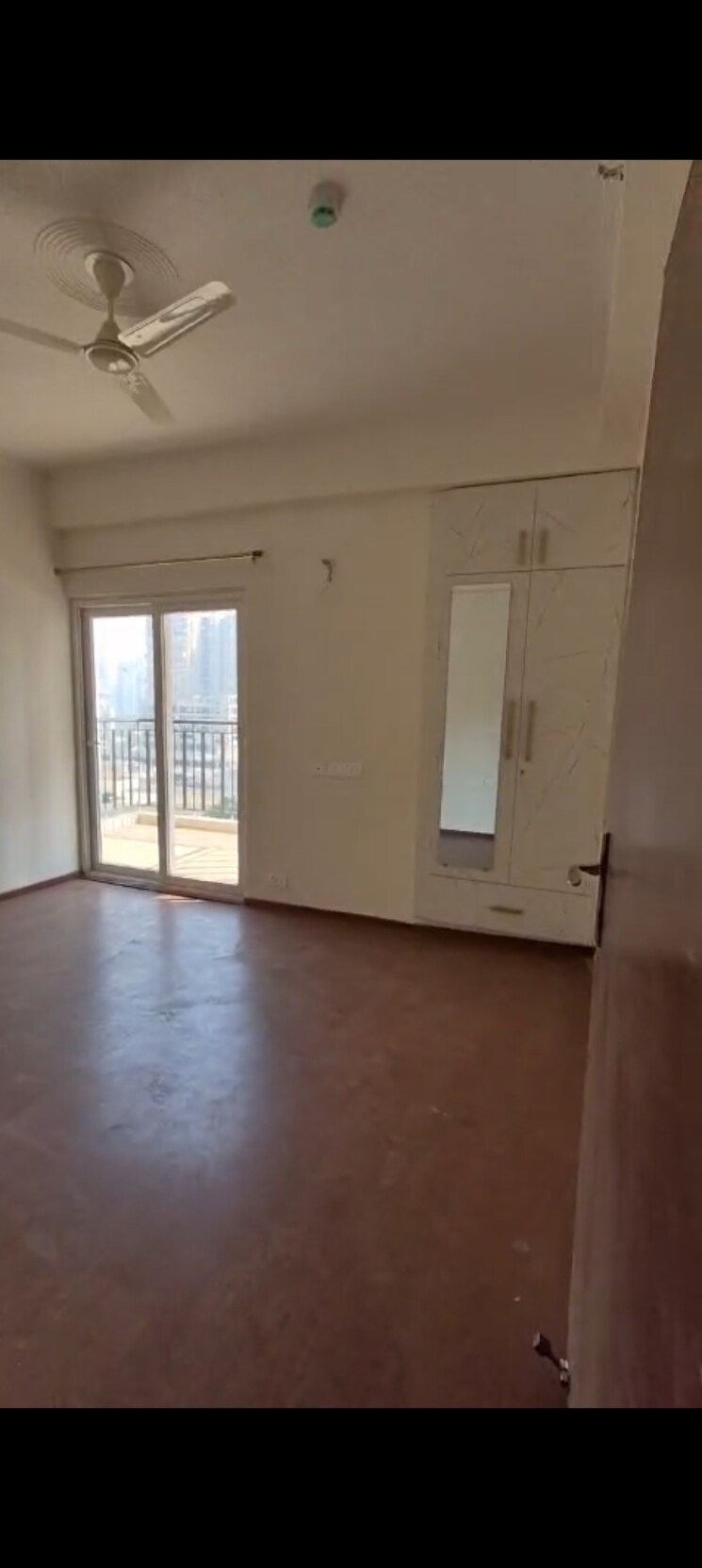 Room, amrapali-golf-homes 2.5 Bedroom 1200 Sq.Ft. Apartment In Sector 4 Greater Noida Greater Noida 9514100