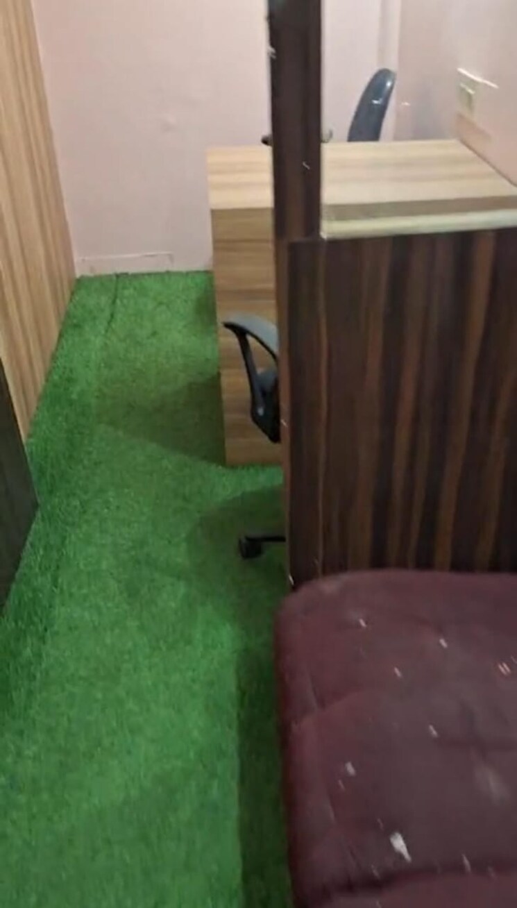 Balcony, camac street Commercial Office Space 450 Sq.Ft. In Camac Street Kolkata 9514137