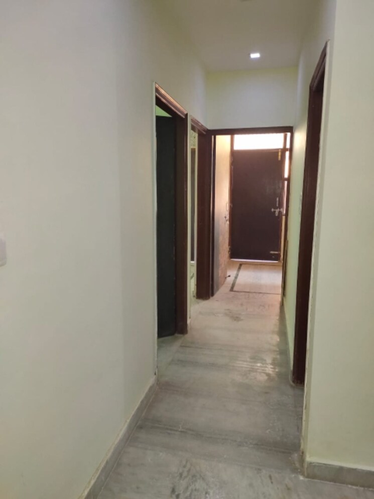 undefined, dwarka mor 3 Bedroom 810 Sq.Ft. Builder Floor In Dwarka Mor Delhi 9514176