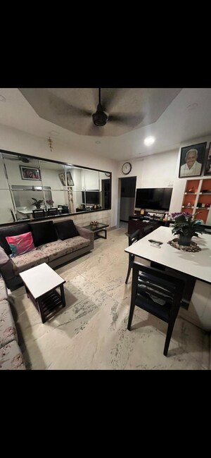 2 BHK Apartment For Rent in Jayant Apartments, Prabhadevi