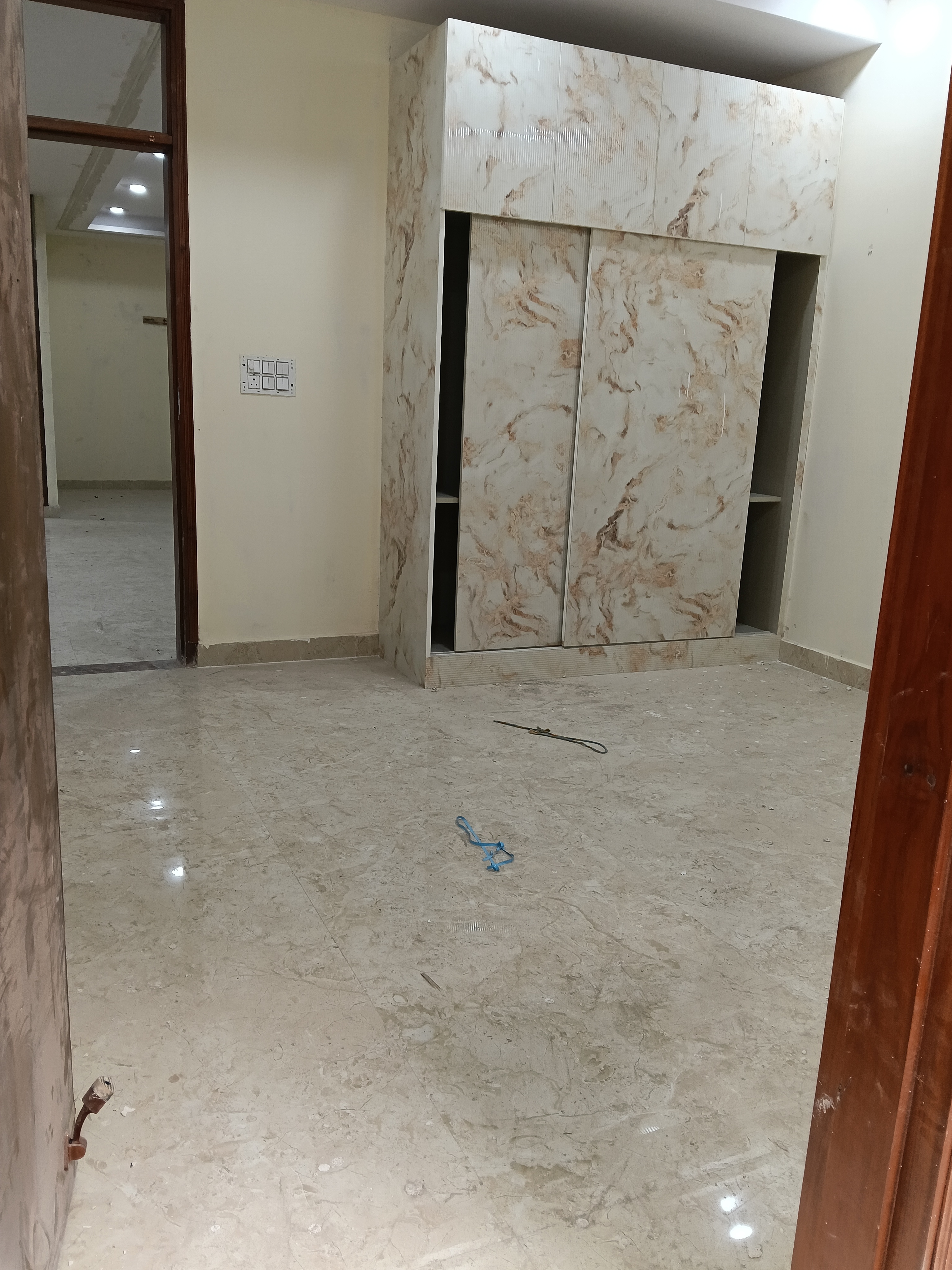 4 BHK Builder Floor For Sale in Shalimar Garden Extension I