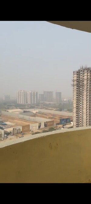 2.5 BHK Apartment For Rent in Victoryone Central, Sector 12 Greater Noida