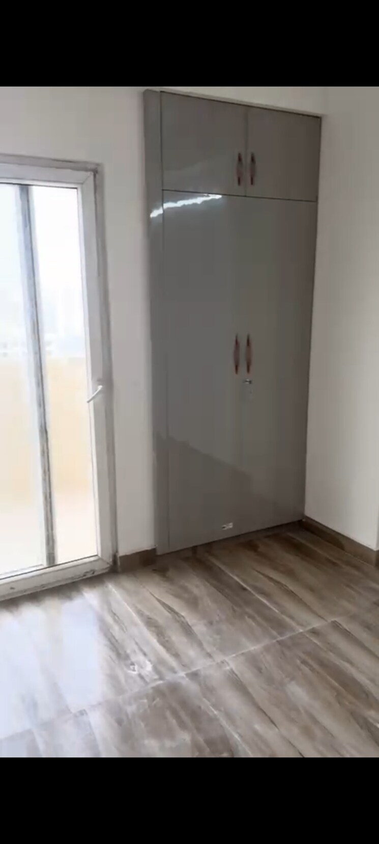 Room, victoryone-central 2.5 Bedroom 1210 Sq.Ft. Apartment In Sector 12 Greater Noida Greater Noida 9514221