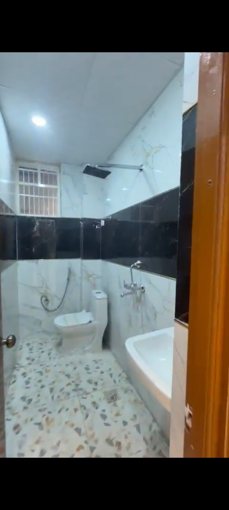 Bathroom, vaishali-media-apartment 1 Bedroom 650 Sq.Ft. Builder Floor In Vaishali Sector 5 Ghaziabad 9514234