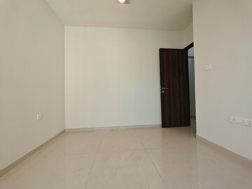 Room in 2 BHK Apartment at Marathon Vega, New Panvel – for Sale