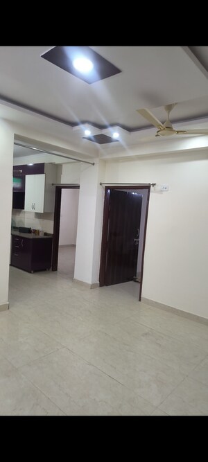 Room in 3 BHK Builder Floor at Bharat Vihar – for Sale