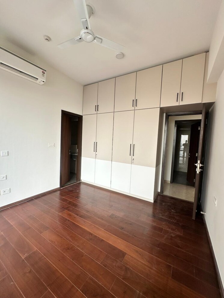 Room, piramal-mahalaxmi 3 Bedroom 1051 Sq.Ft. Apartment In Mahalaxmi Mumbai 9514278