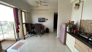 Team Area in 1 BHK Apartment at Amanora Adreno Towers, Hadapsar – for Rent