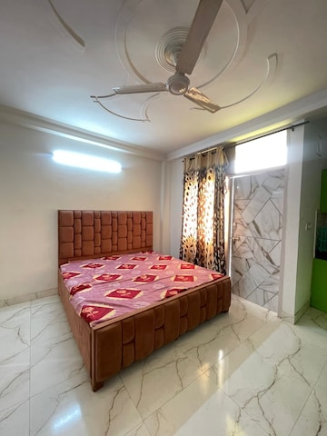 1 BHK Builder Floor For Rent in Saket
